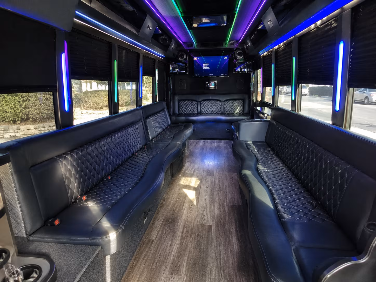 oakland 15 passenger party bus interior