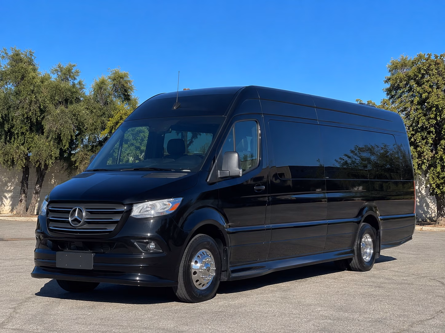 transportation serving oakland and nearby cities